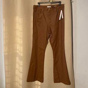 Women’s COATED jeans